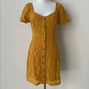 NEW! With tags, Abercrombie & Fitch gold Lace button down Mini, Small